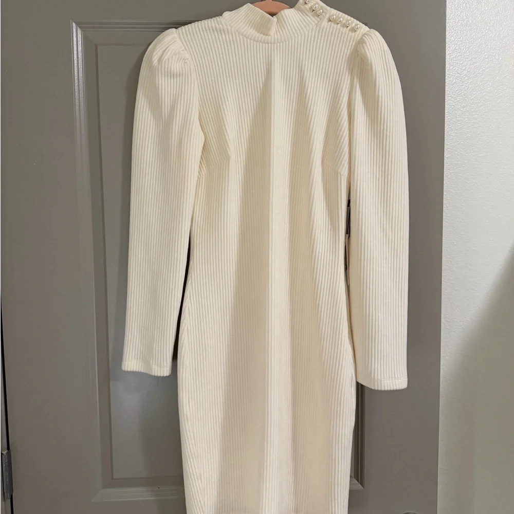 ALI & JAY velvet dress - Picture 7 of 8